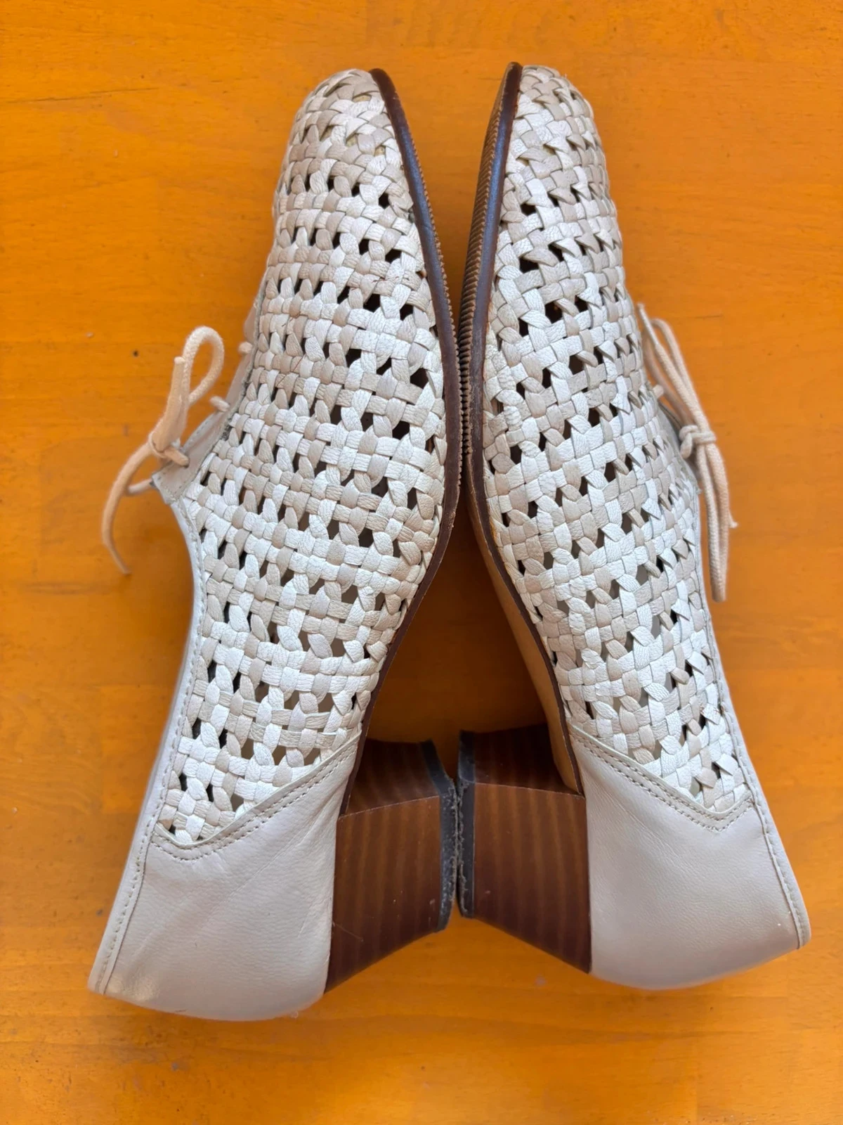 Chaussures richelieus vintage tressées en cuir blanc/crème – Style rétro – Taille 40 – photo 7
